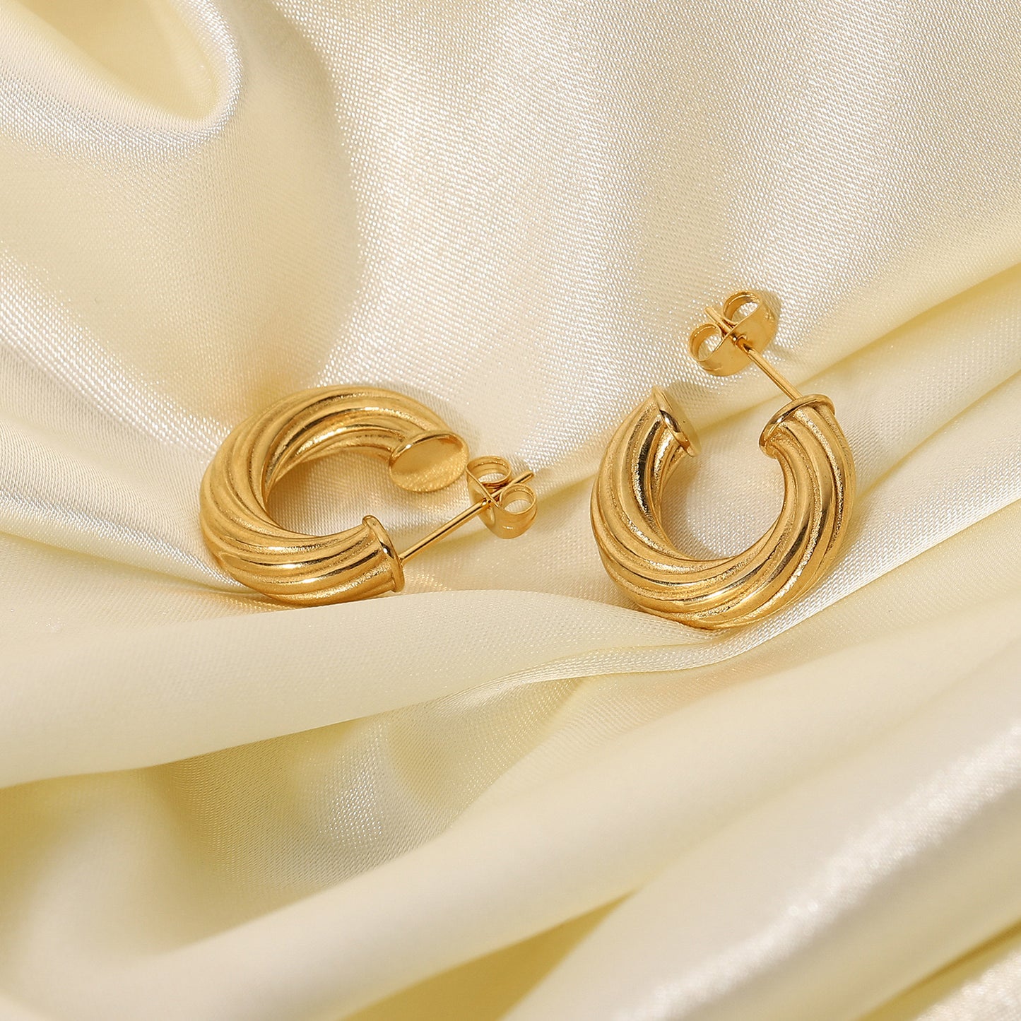 Silvia Chunky Hoops