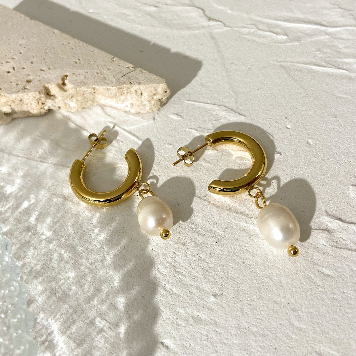 Tiarna Pearl Earrings