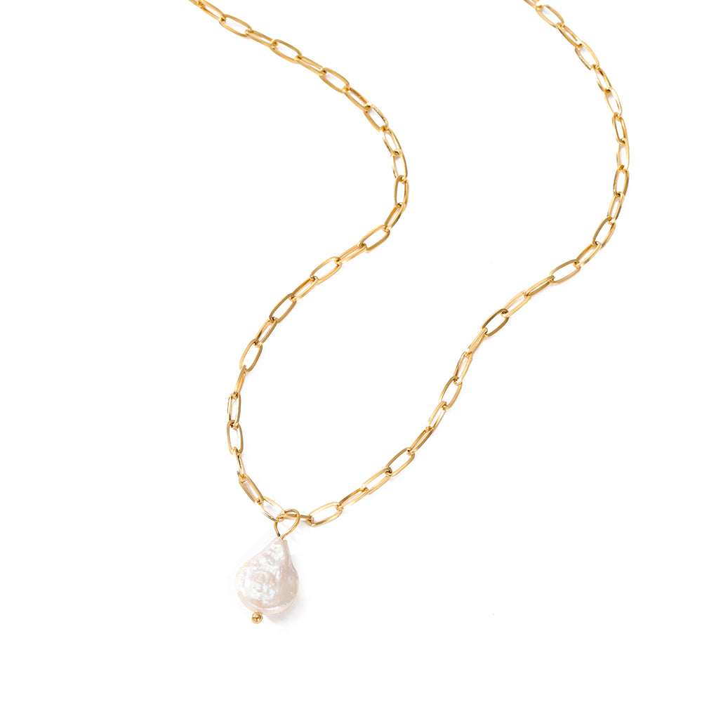 Miljana Pearl Necklace