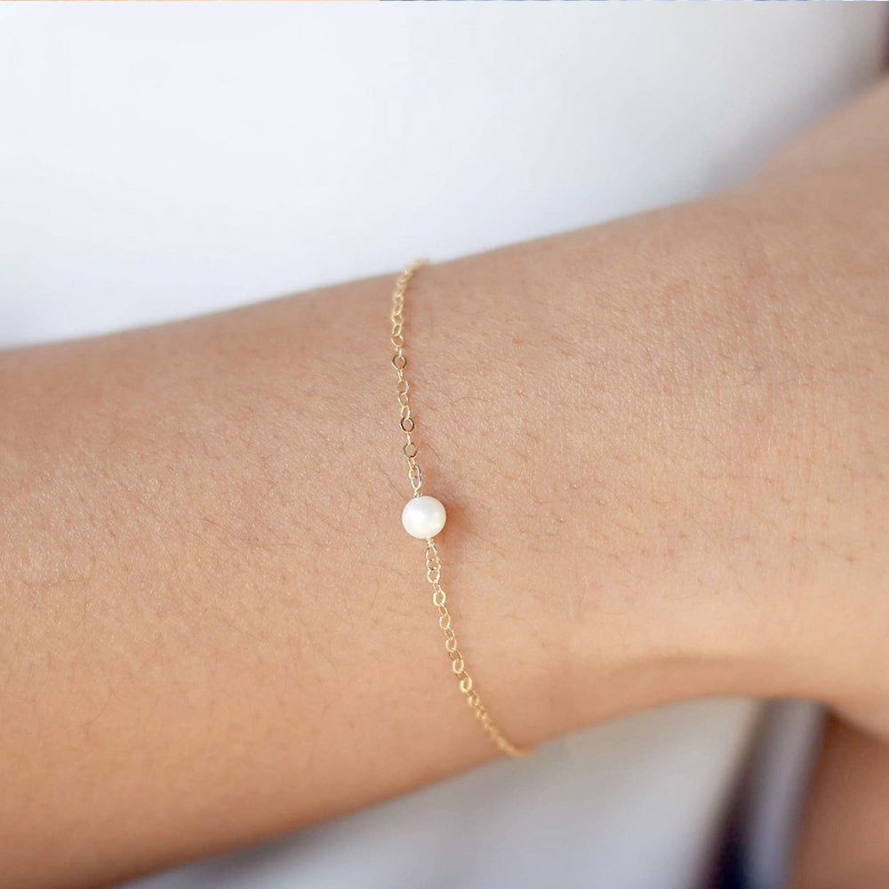 One Pearl Bracelet